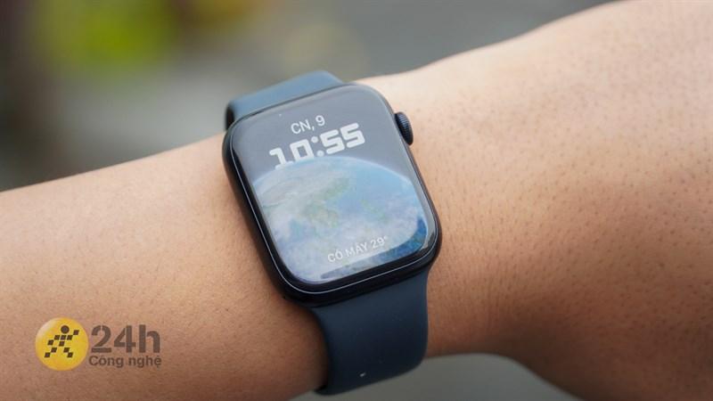 Apple Watch Series 8 nâng cao tính năng chăm sóc sức khỏe người dùng