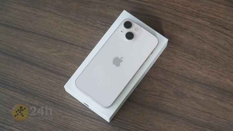 iPhone 13 mini ở thời điểm hiện tại vẫn là một trong những sự lựa chọn đáng sở hữu.