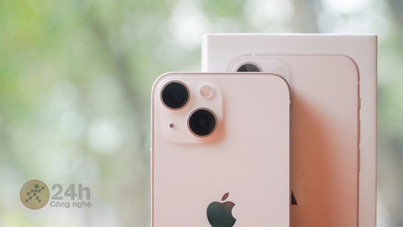 Thông số camera của iPhone 13 mini ở thời điểm hiện tại vẫn tương đối tốt.