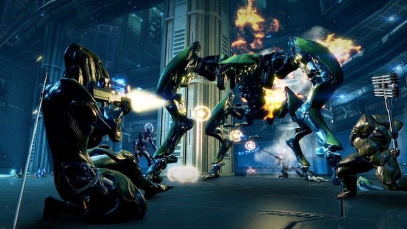 alt: Hình ảnh gameplay Warframe với những pha hành động mãn nhãn.