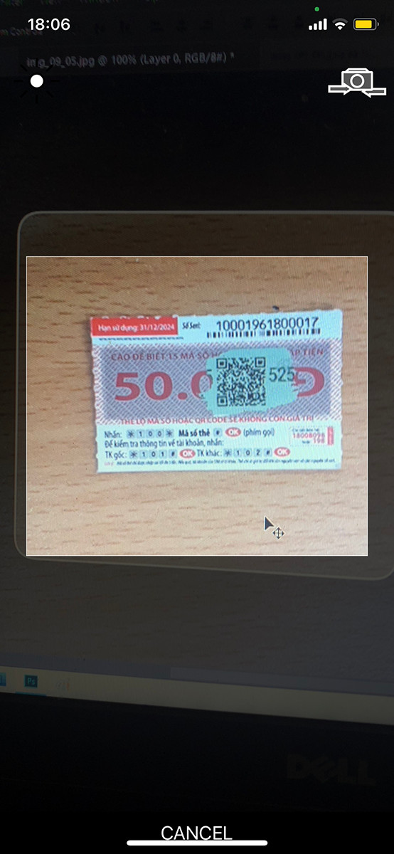 alt text: Quét mã QR trên thẻ cào bằng My Viettel