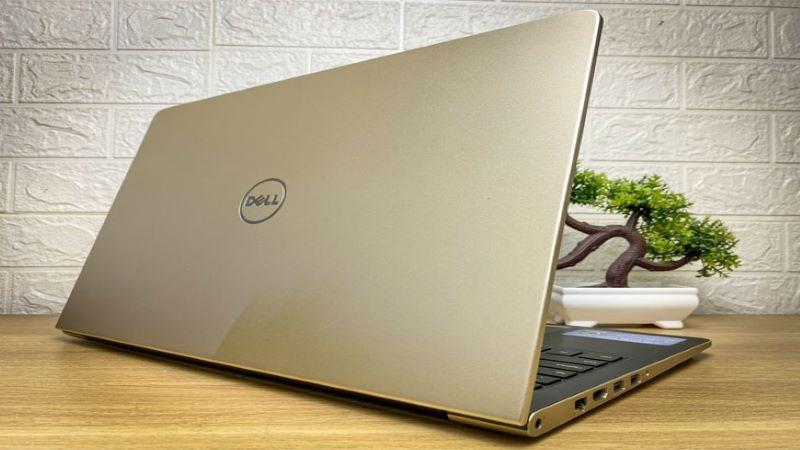 Laptop like new 99% gần như mới