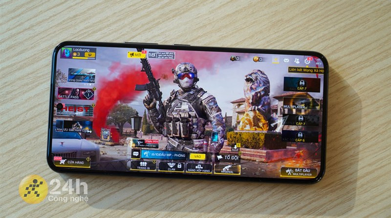 Samsung Galaxy S22 chiến game bao cháy