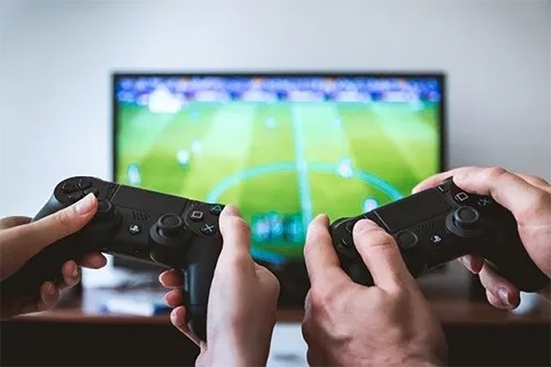 alt: Chơi game cùng bạn bè trên Playstation