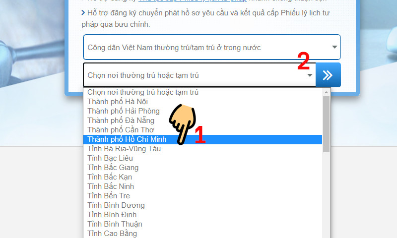 alt text: Lựa chọn đối tượng và nơi thường trú/tạm trú khi đăng ký lý lịch tư pháp