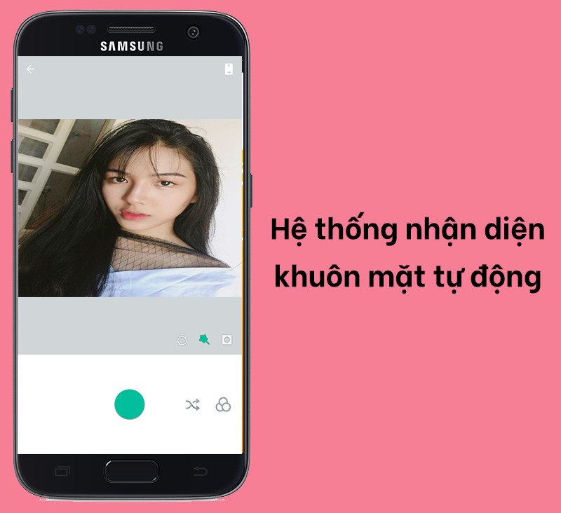 Hệ thống tự nhận diện và làm đẹp ngay lập tức khi bạn selfie