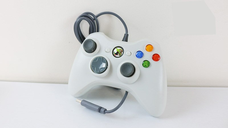 Tay cầm Xbox 360 trắng