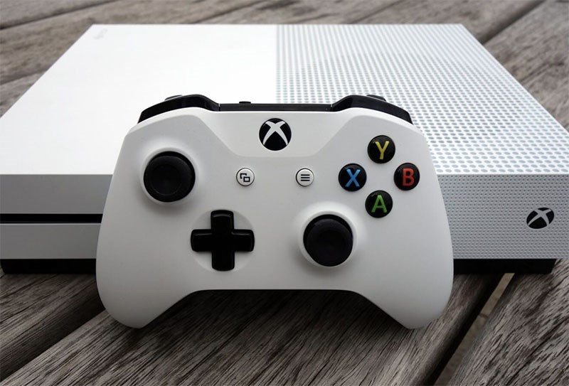 Tay cầm Xbox One S