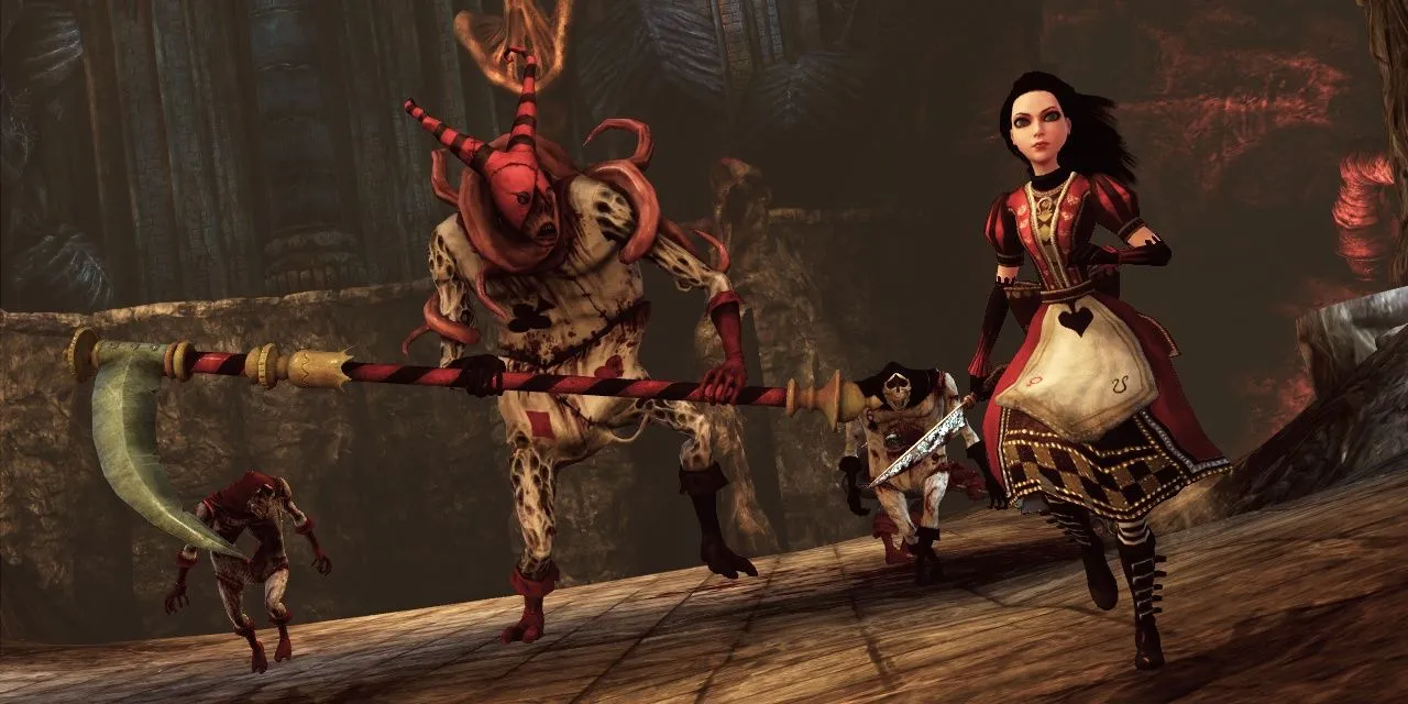 Alice chạy trốn khỏi những người lính bài trong Alice: Madness Returns, một game hành động phiêu lưu có thế giới kỳ dị.