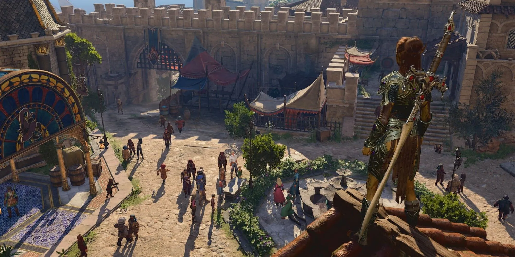 Cảnh quan thành phố Lower City trong Baldur's Gate 3 nhìn từ trên cao, với nhân vật người chơi ở tiền cảnh