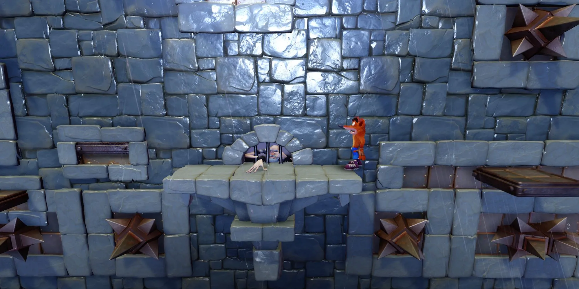 Crash Bandicoot chật vật vượt qua màn Slippery Climb đầy thử thách trên tường thành lâu đài dưới trời mưa bão