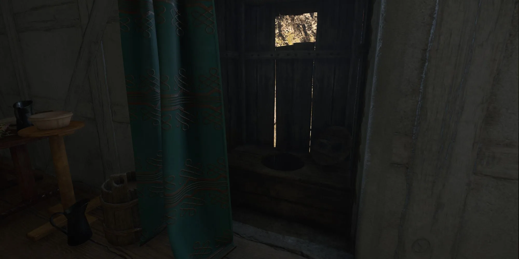 Địa điểm &quot;ma ám&quot; thứ hai, một nhà vệ sinh khác trong tháp phía Maiden, Lâu đài Trosky, Kingdom Come Deliverance 2