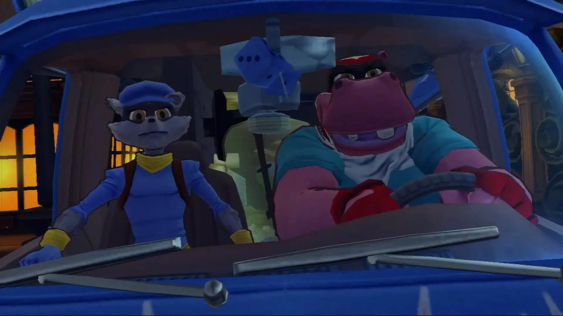 Hình ảnh nhân vật Sly Cooper đang ẩn nấp trong bóng tối