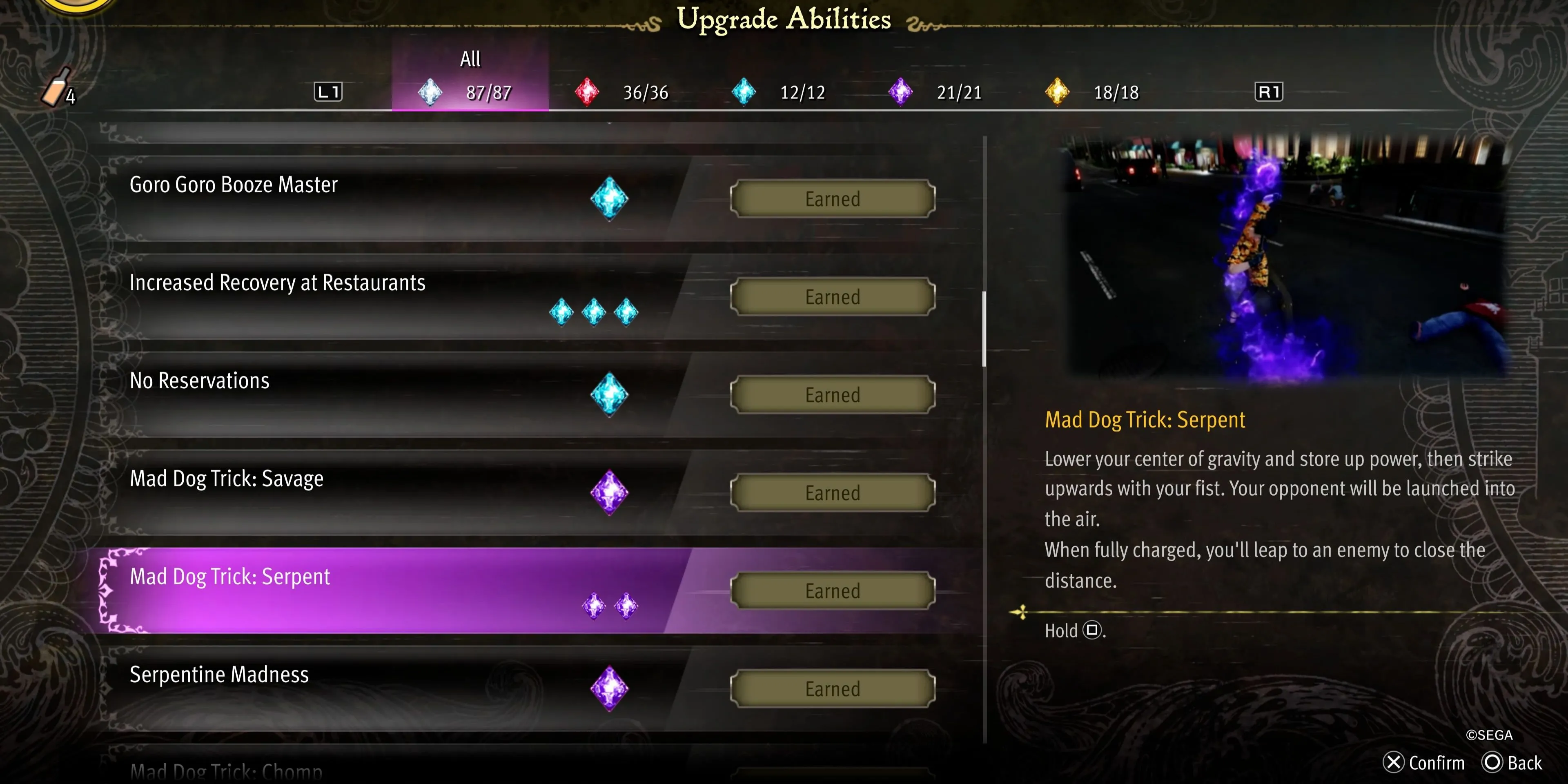 Kỹ năng Mad Dog Trick Serpent giúp Majima hất tung đối thủ lên không để thực hiện combo trên không